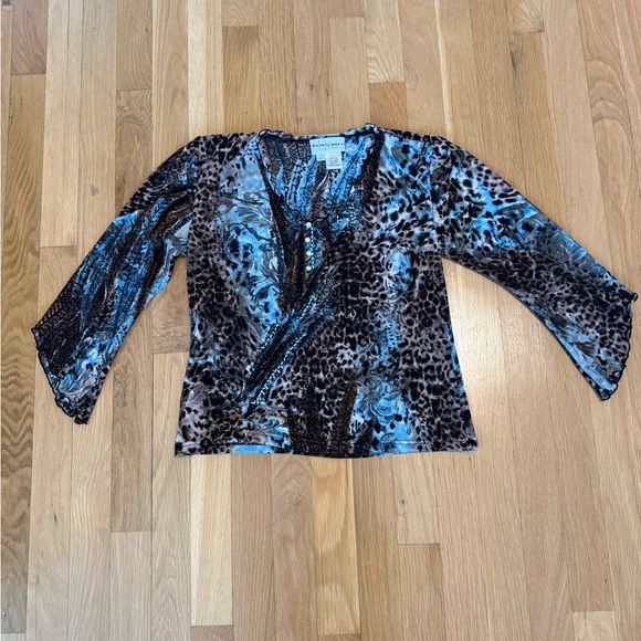 Vintage Y2K Haven Bleu Leopard Print Mesh Top Beaded V-Neck Bell lettuce Sleeve - Picture 5 of 10